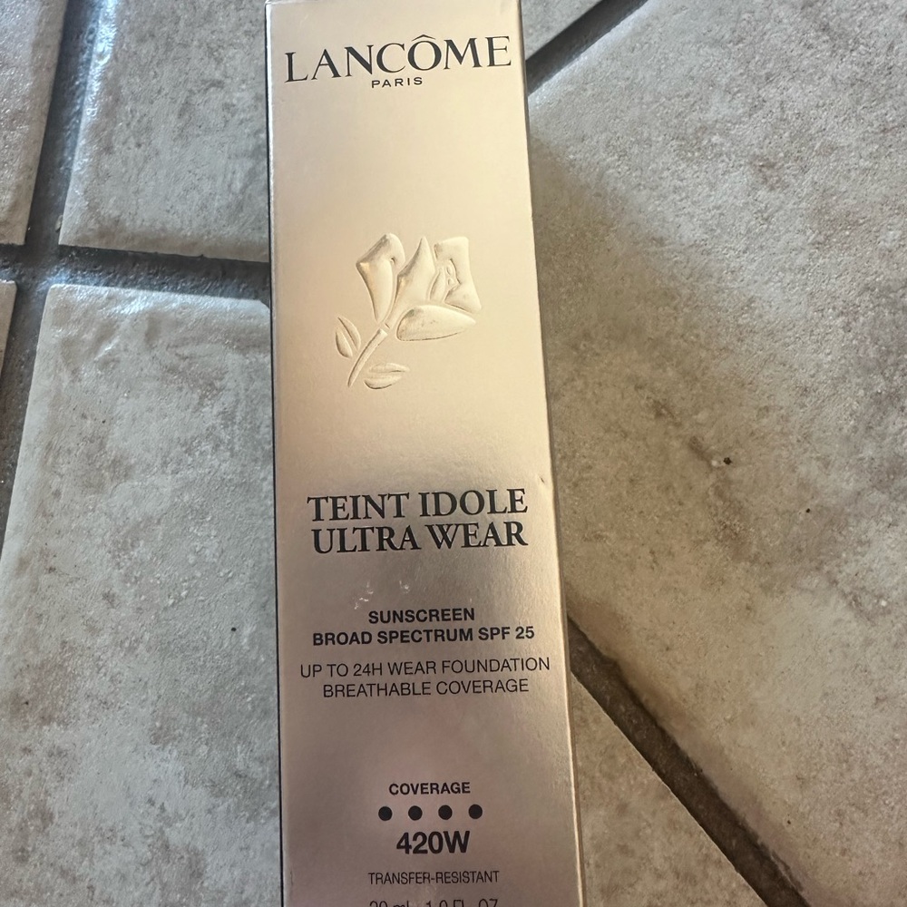 Lancome Teint Idole Ultra Wear Foundation - 420W